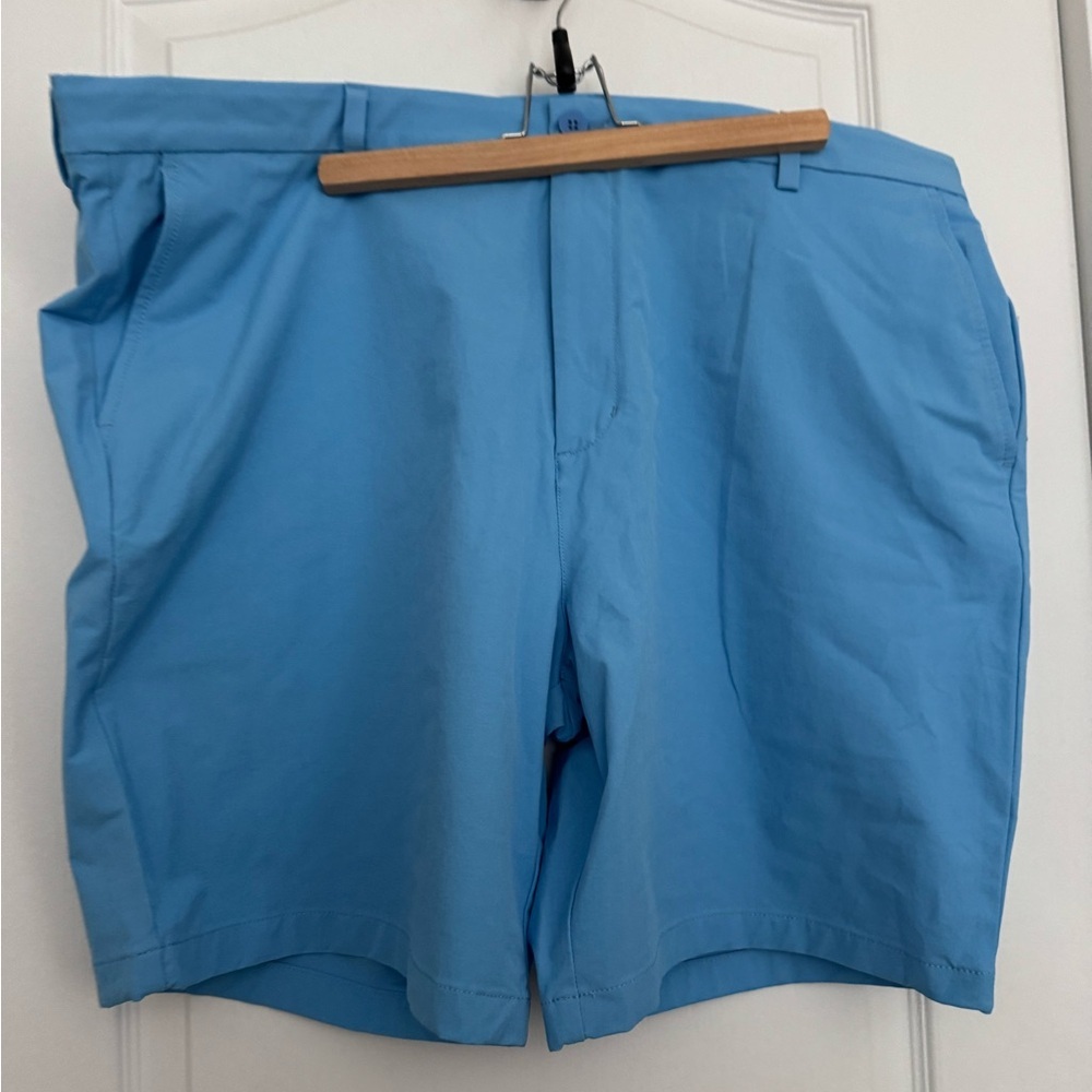NWT Vineyard Vines Men's Blue Performance Breaker Shorts 8” size 42